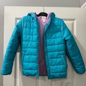 🩵Cat and Jack puffer jacket with hood. Size 7/8.